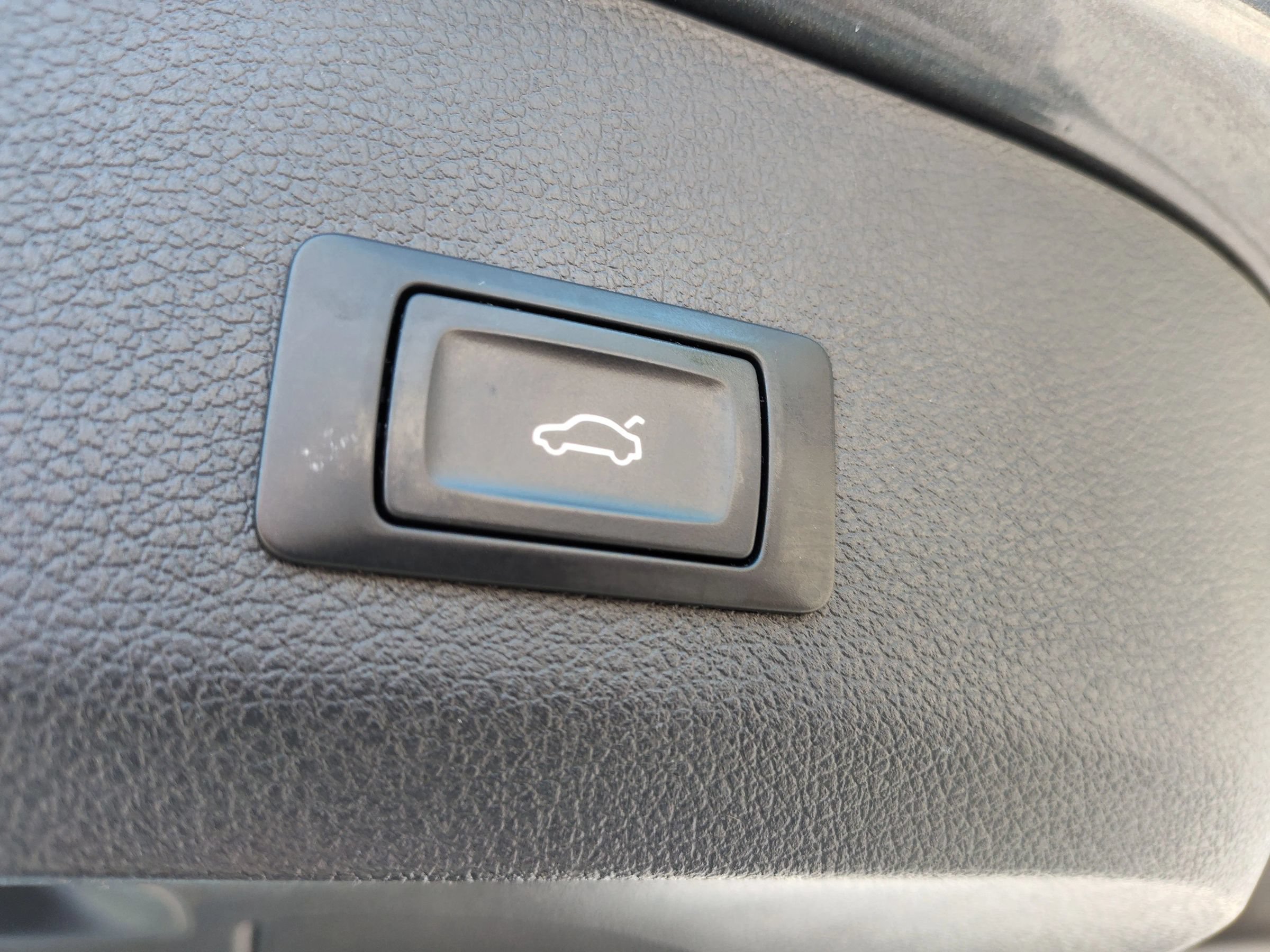 Used 2015 Audi Q7 TDI Prestige AWD/4WD image 27