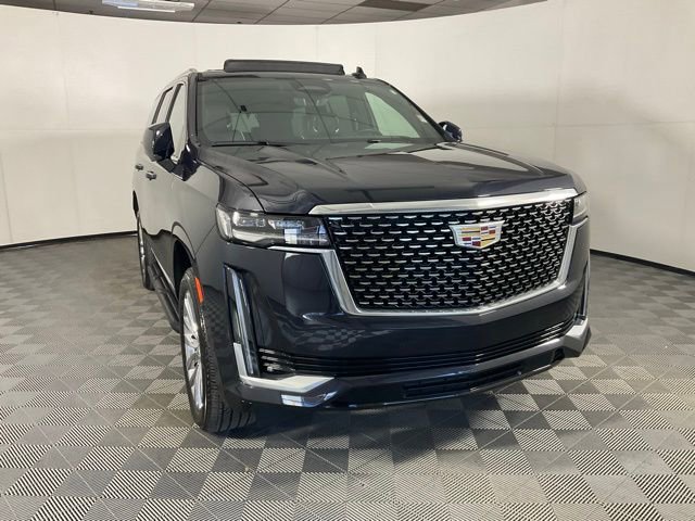 Certified 2024 Cadillac Escalade Premium Luxury image 3