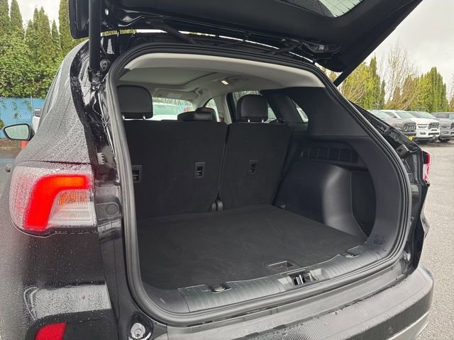 Used 2022 Ford Escape Titanium w/ Titanium Elite Package AWD/4WD image 16