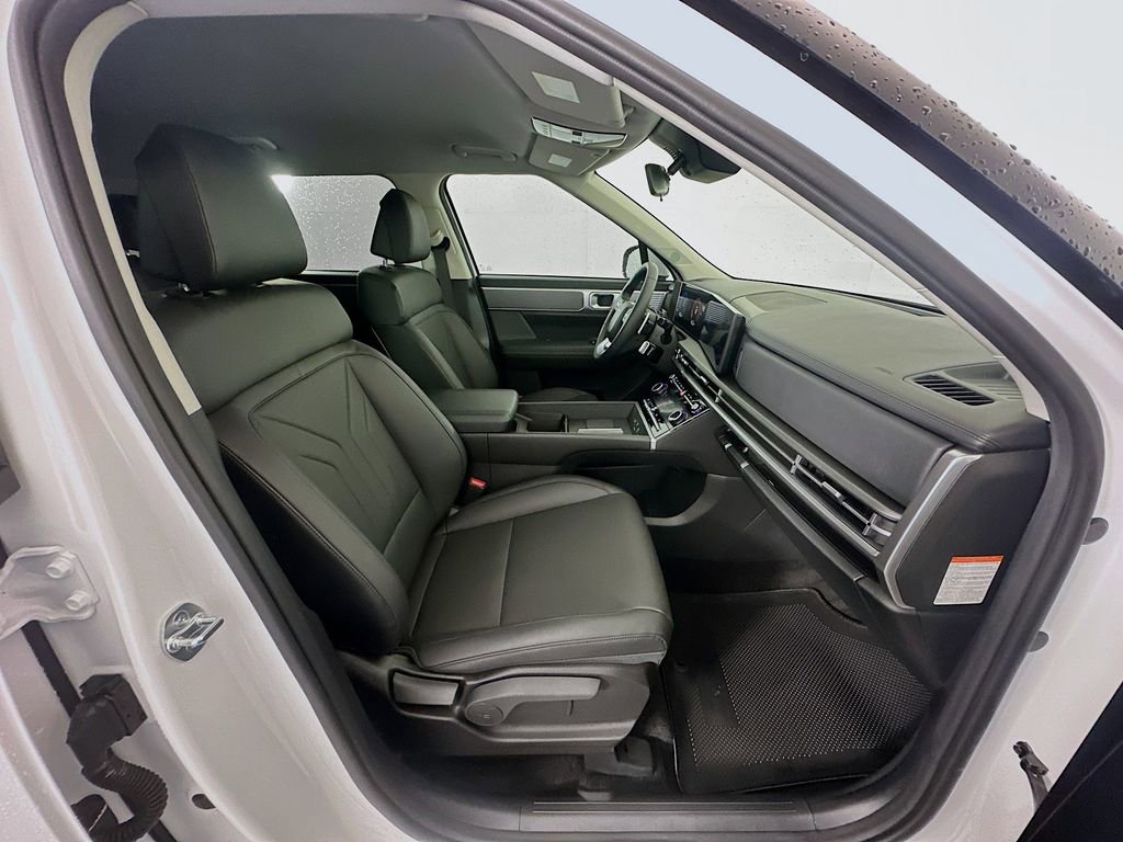 Certified 2026 Hyundai Santa Fe SEL image 28