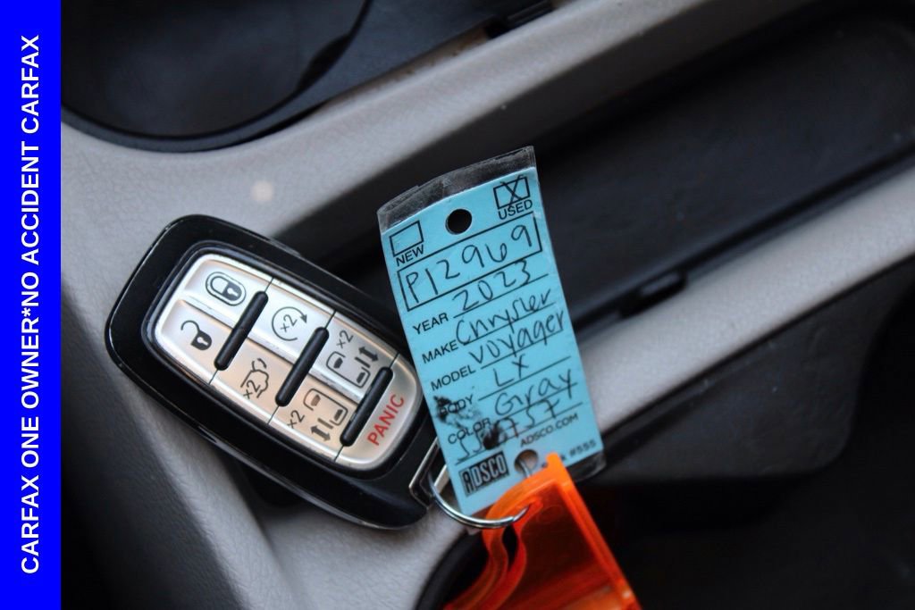 Used 2023 Chrysler Voyager LX image 36