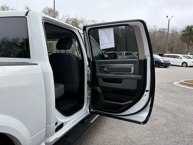 Used 2018 RAM 1500 SLT image 21