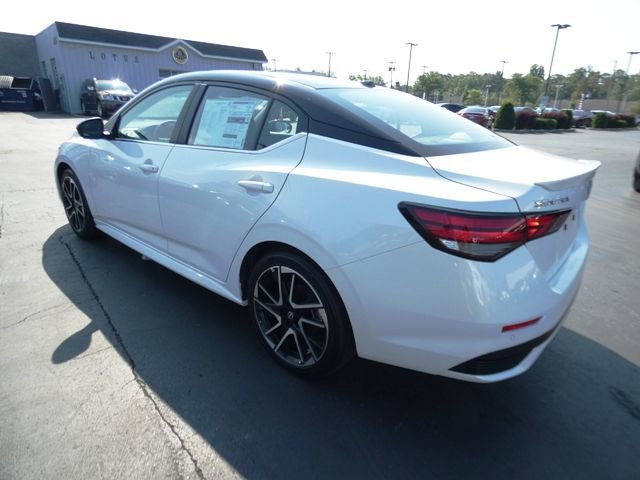 New 2025 Nissan Sentra SR w/ SR Premium Package image 5