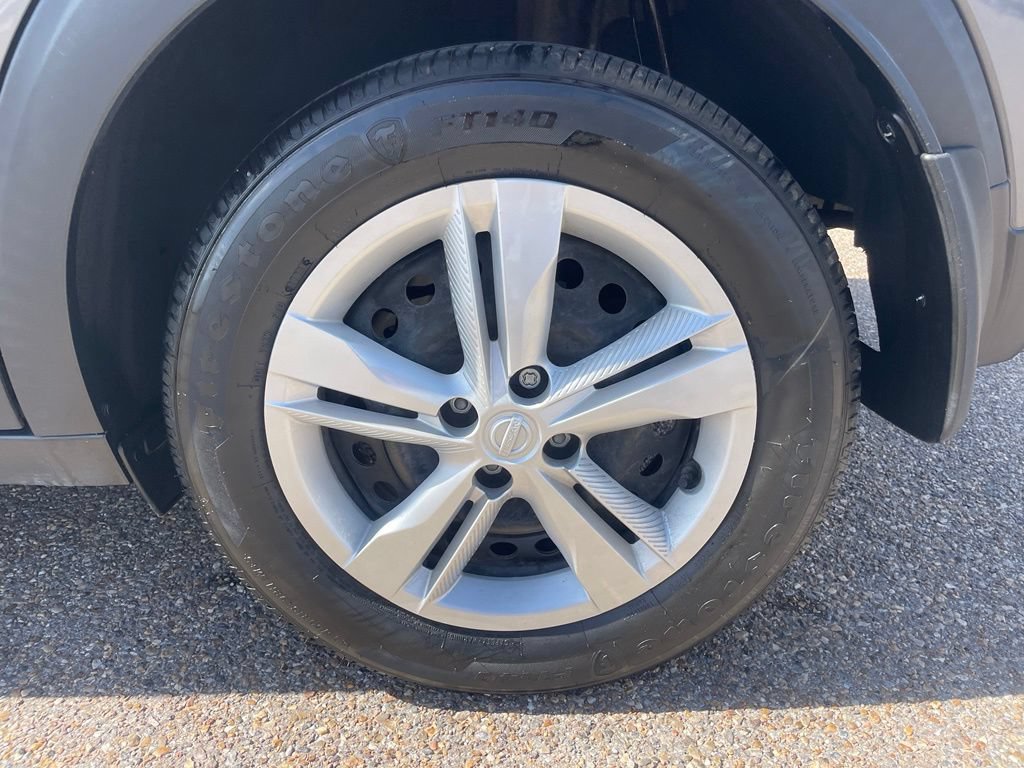 Certified 2023 Nissan Kicks S FWD image 17