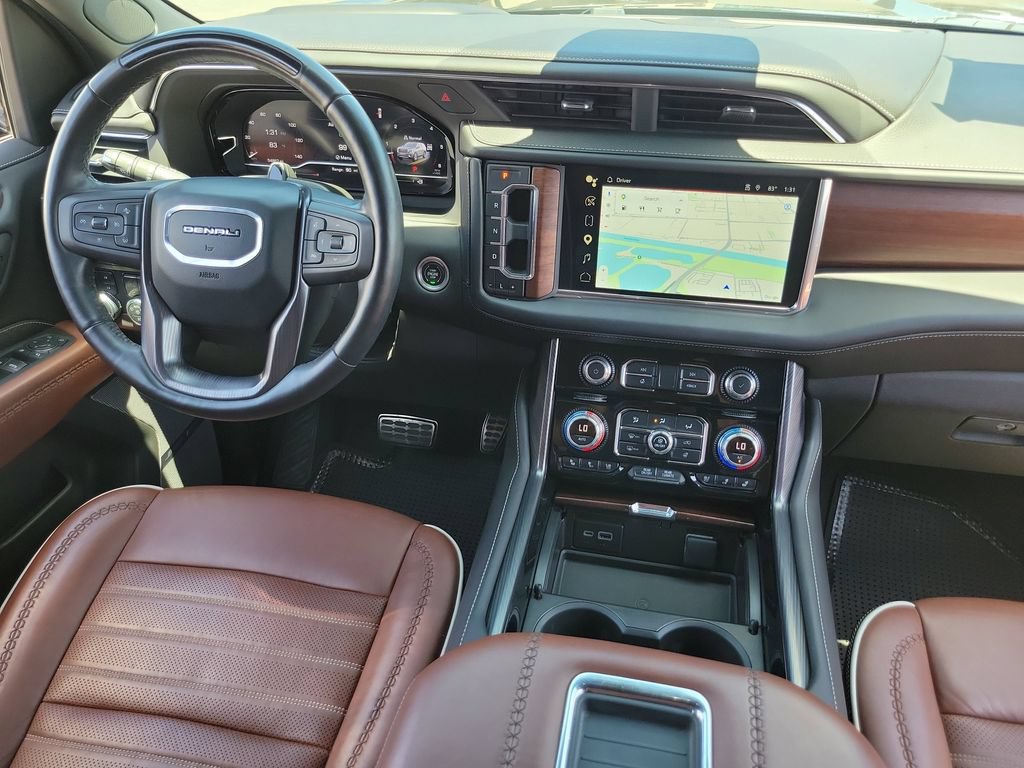 Used 2023 GMC Yukon Denali Ultimate AWD/4WD image 12