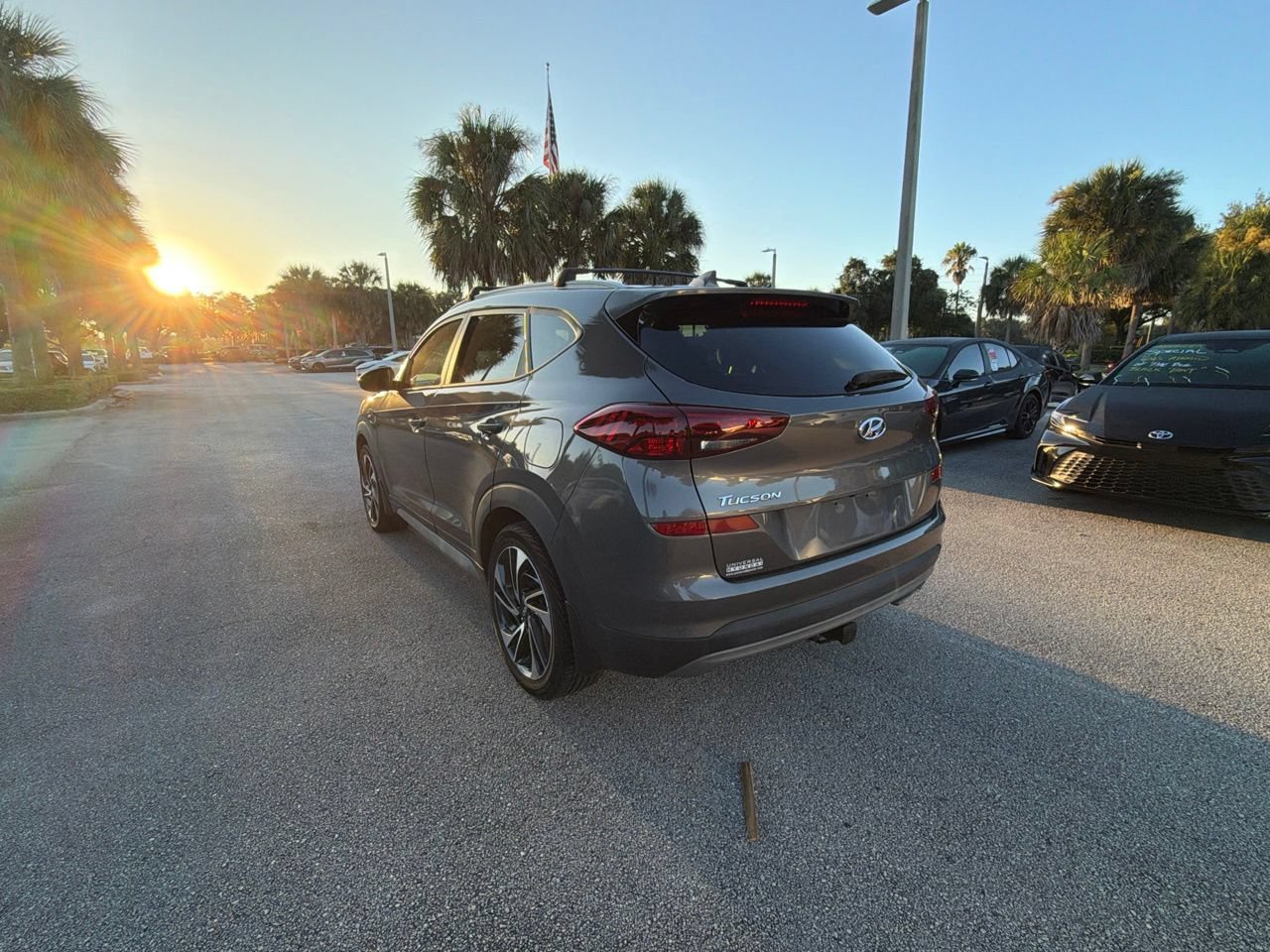 Used 2020 Hyundai Tucson Sport FWD image 3