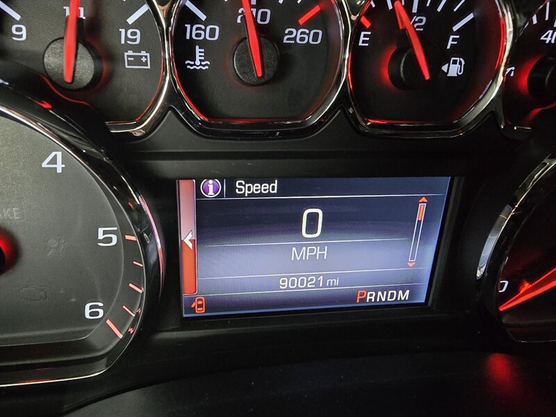 Used 2014 GMC Sierra 1500 SLT w/ Suspension Package, Off-Road AWD/4WD image 26