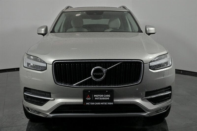 Used 2016 Volvo XC90 T6 Momentum w/ Momentum Plus Package AWD/4WD image 4