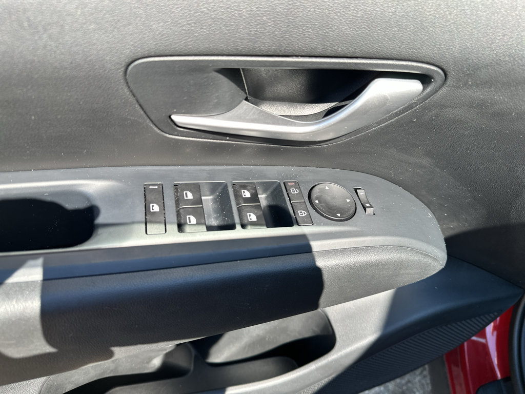 Used 2025 Hyundai Tucson SEL FWD image 9