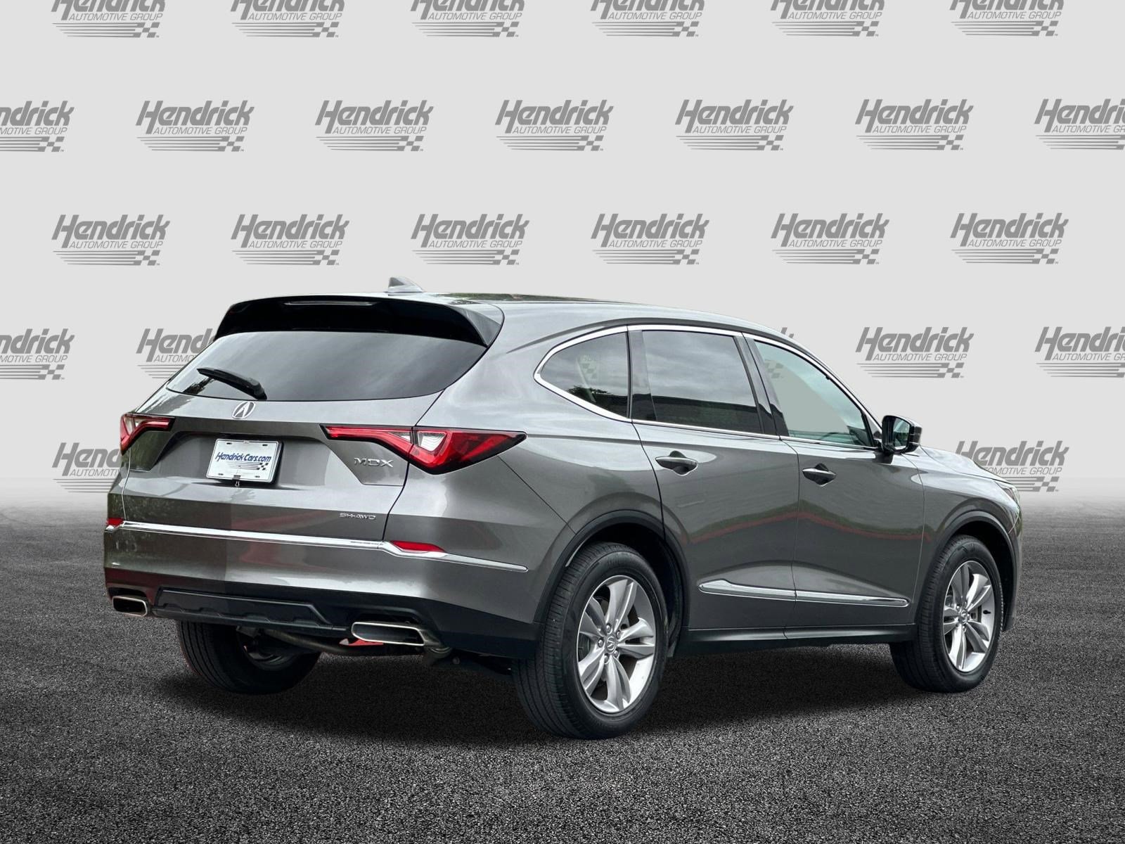 Used 2024 Acura MDX SH-AWD image 5