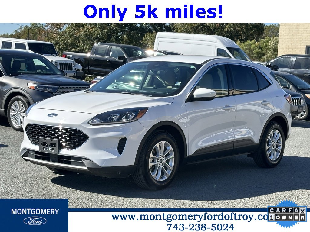 Used 2021 Ford Escape SE w/ Convenience Package image 2