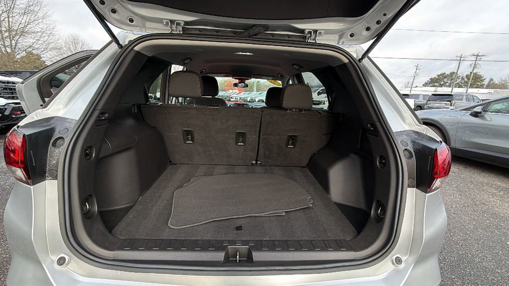 Used 2022 Chevrolet Equinox LT image 10