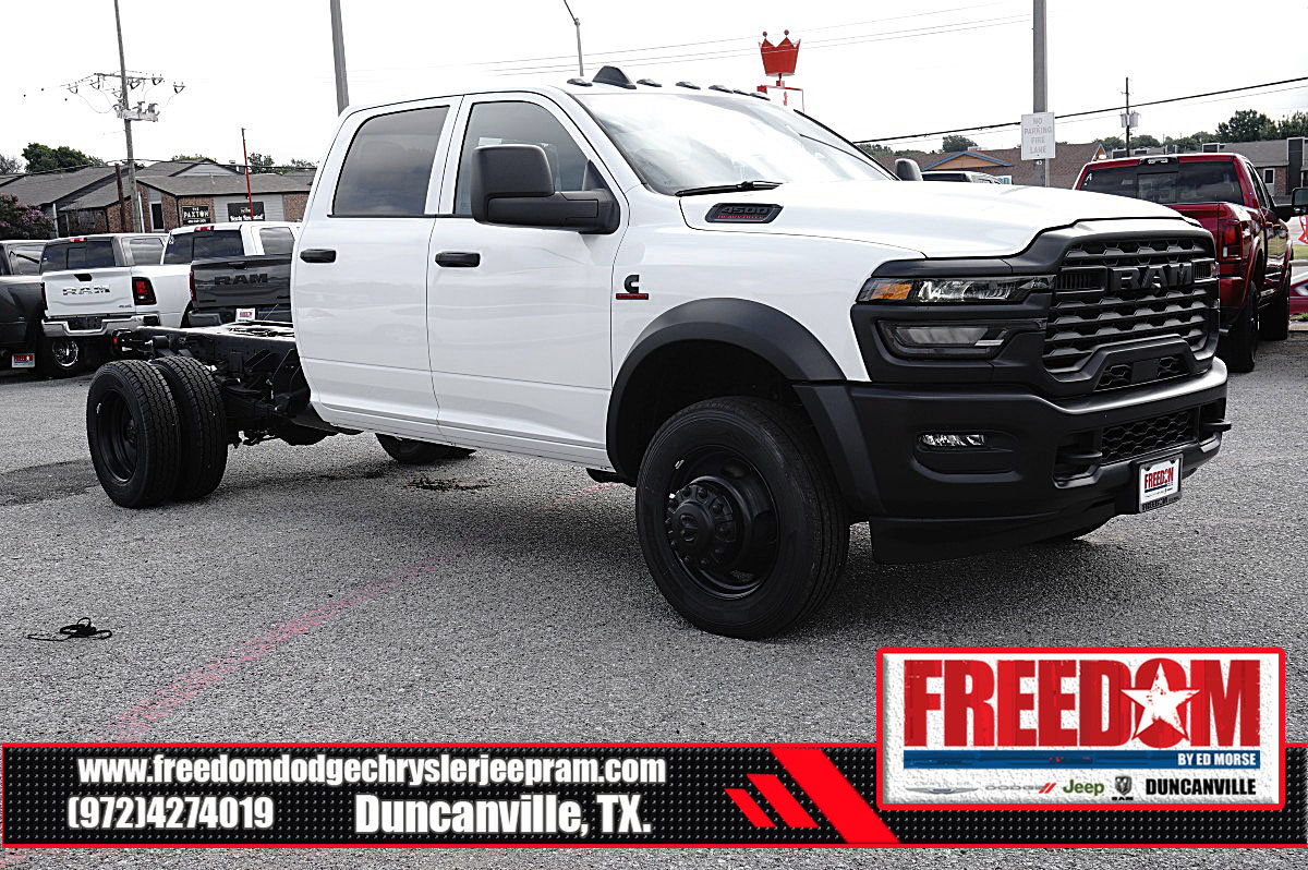 New 2026 RAM 4500 Tradesman w/ Cold Weather Group AWD/4WD image 7