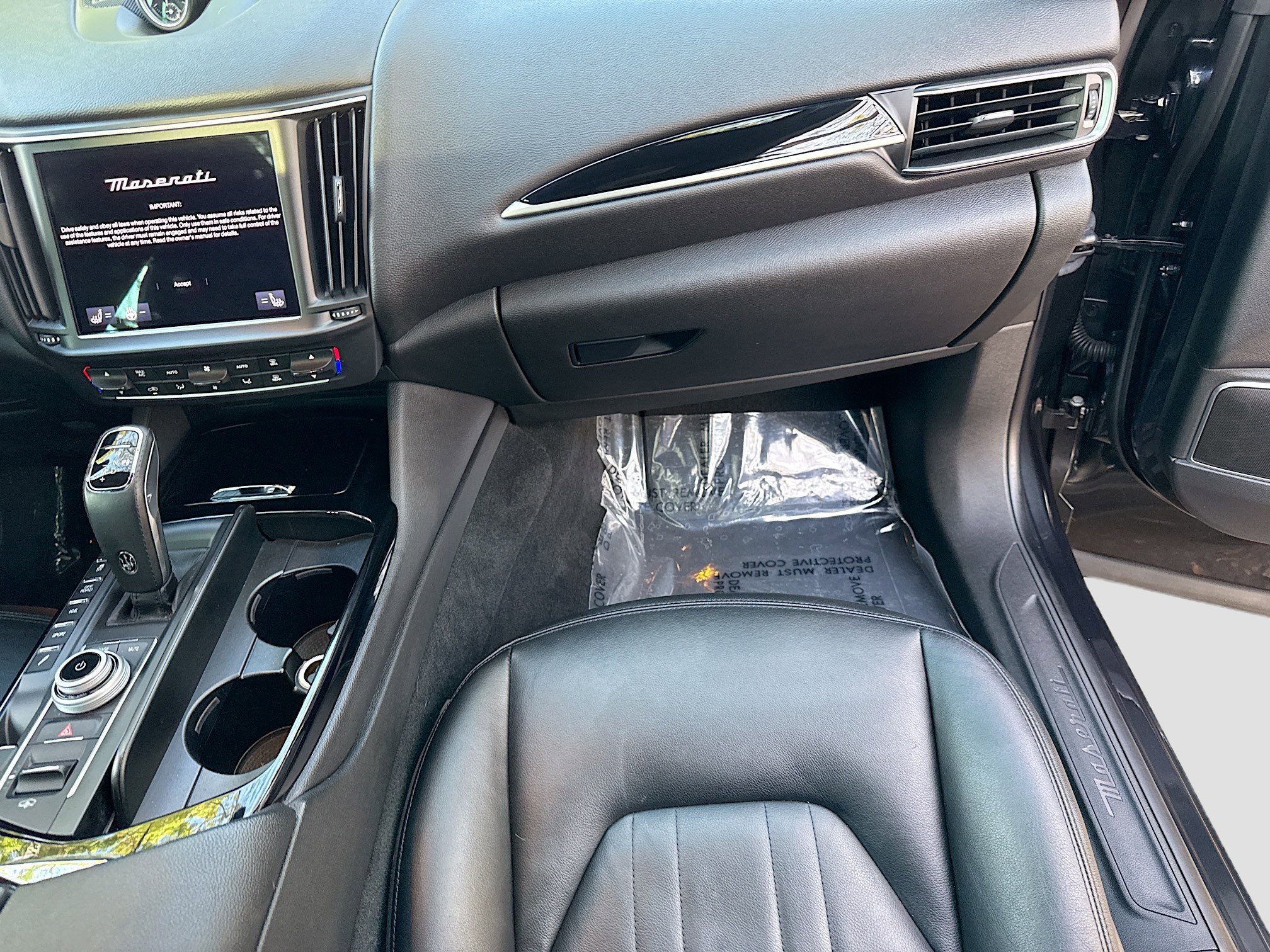 Used 2022 Maserati Levante Modena image 18