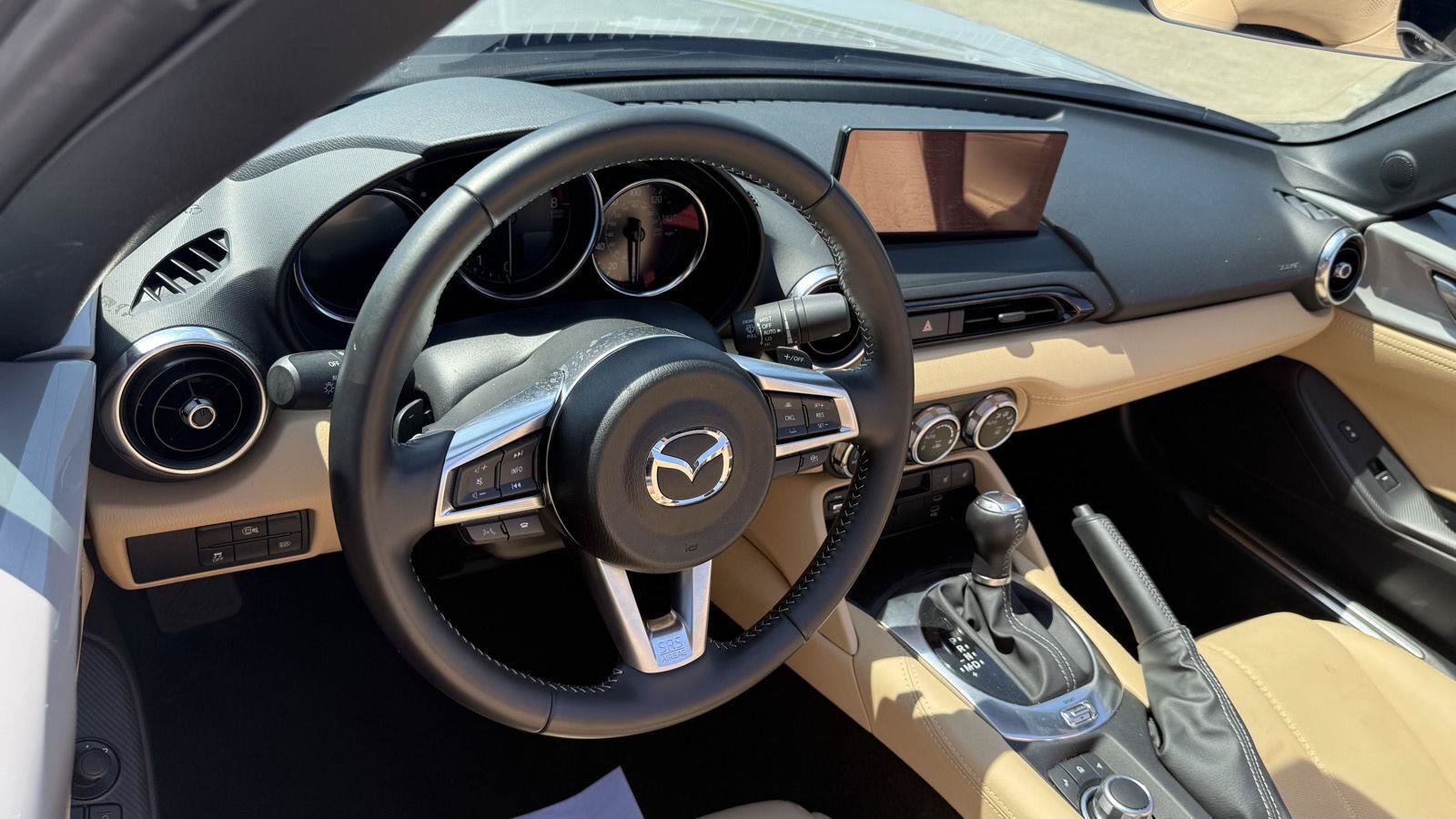 Used 2025 MAZDA MX-5 Miata RF Grand Touring RWD image 34