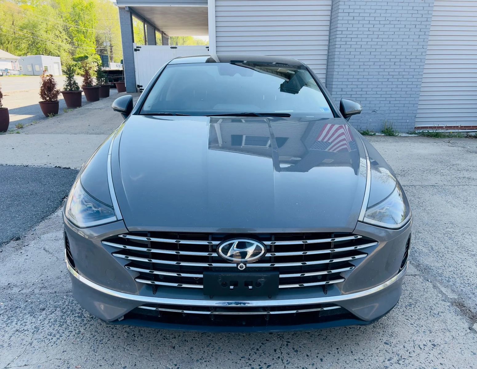 Used 2020 Hyundai Sonata Limited FWD image 2