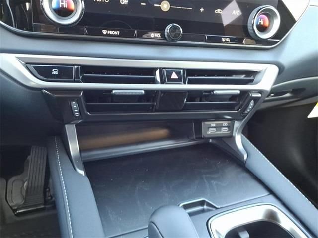 New 2026 Lexus RX 450h AWD image 18