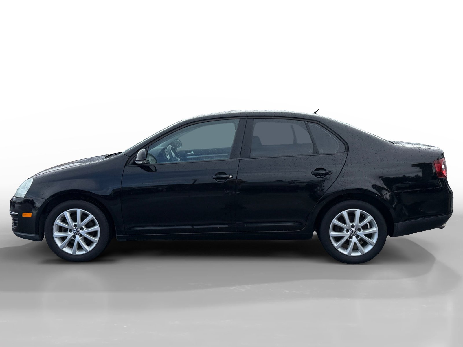 Used 2010 Volkswagen Jetta Limited Edition FWD image 2