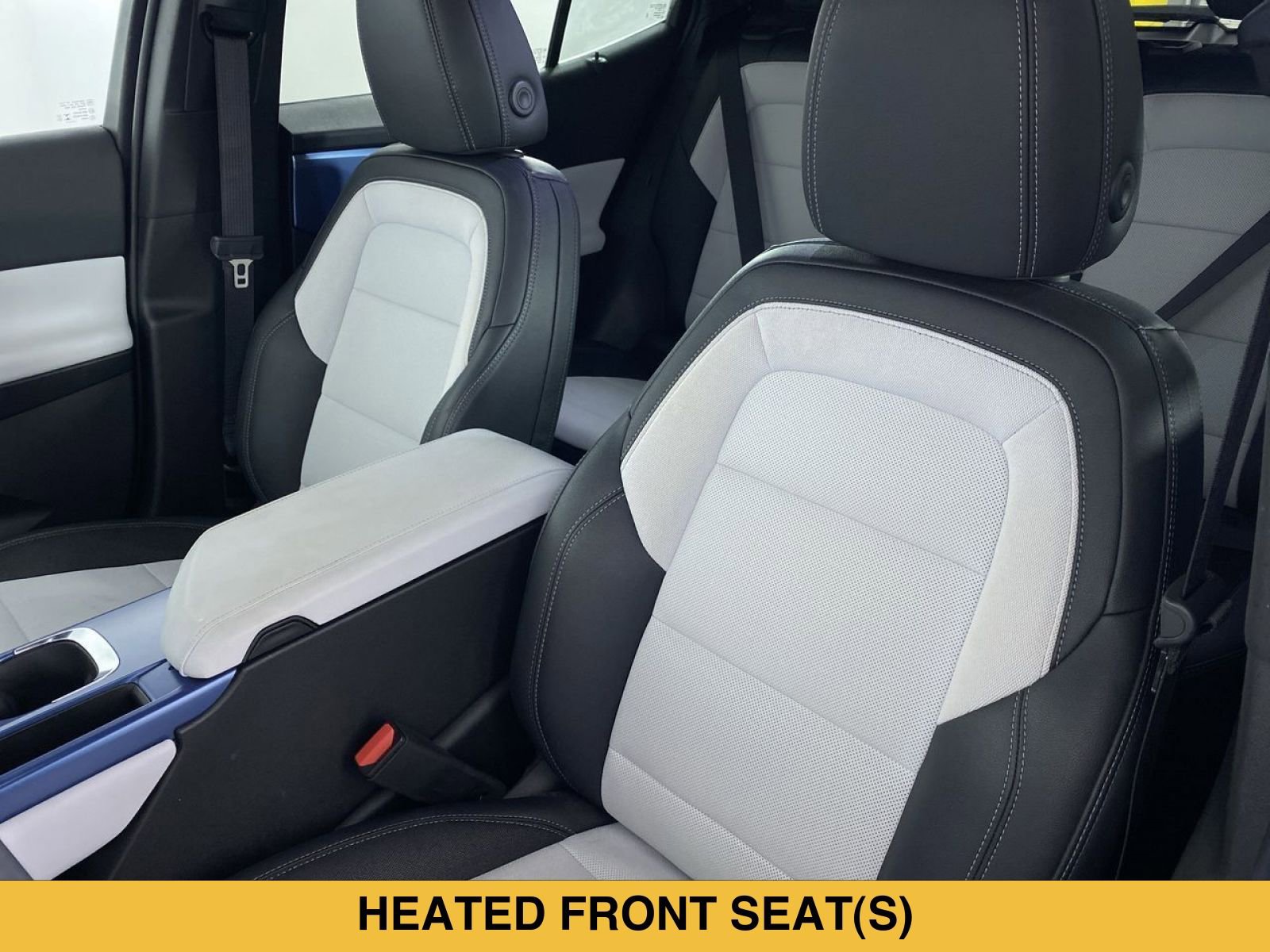 Certified 2025 Chevrolet Equinox EV LT FWD image 10
