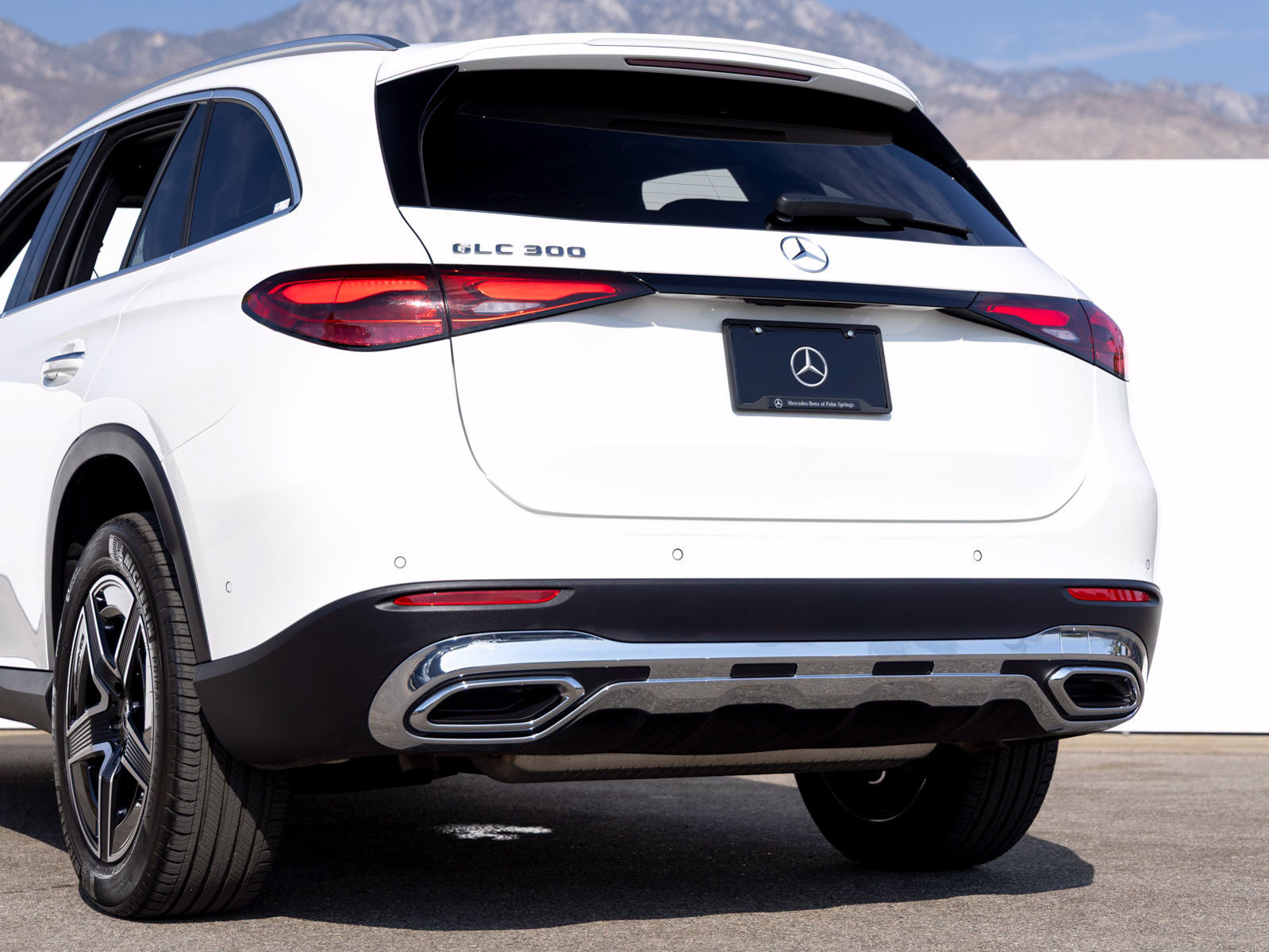 Certified 2026 Mercedes-Benz GLC 300 image 5