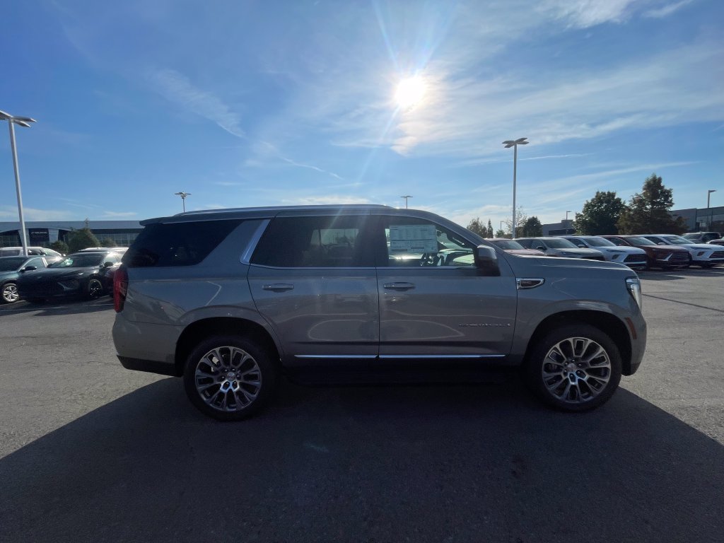 New 2026 GMC Yukon Denali w/ Advanced Technology Package AWD/4WD image 5