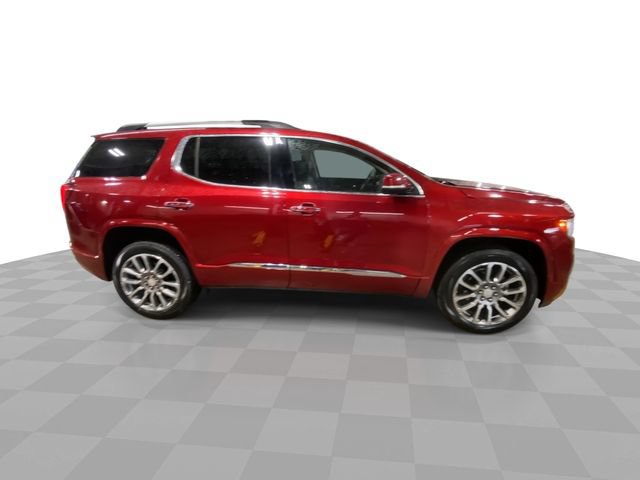 Used 2023 GMC Acadia Denali FWD image 3