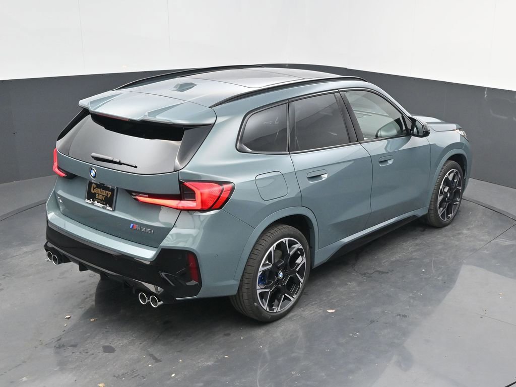 Certified 2025 BMW X1 M35i w/ Premium Package image 31