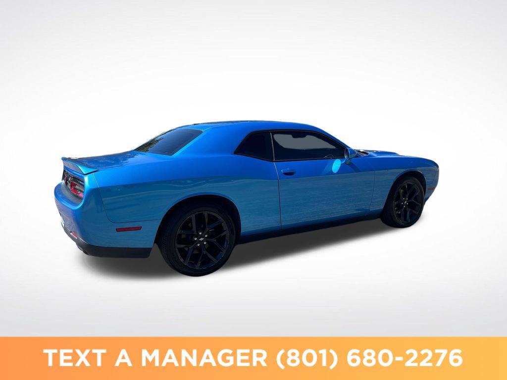 Used 2019 Dodge Challenger SXT RWD image 5
