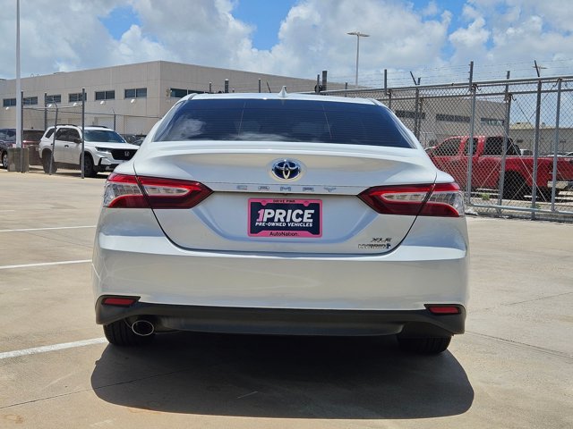 Used 2020 Toyota Camry XLE FWD image 7