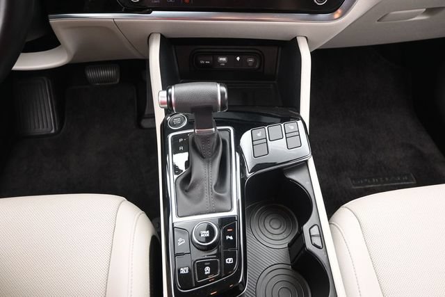 Used 2024 Kia Sportage EX FWD image 9