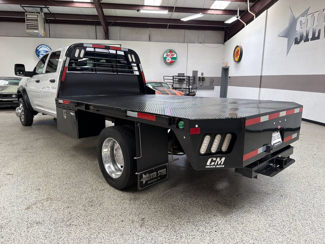 Used 2023 RAM 4500 Tradesman w/ Chrome Appearance Group RWD image 5