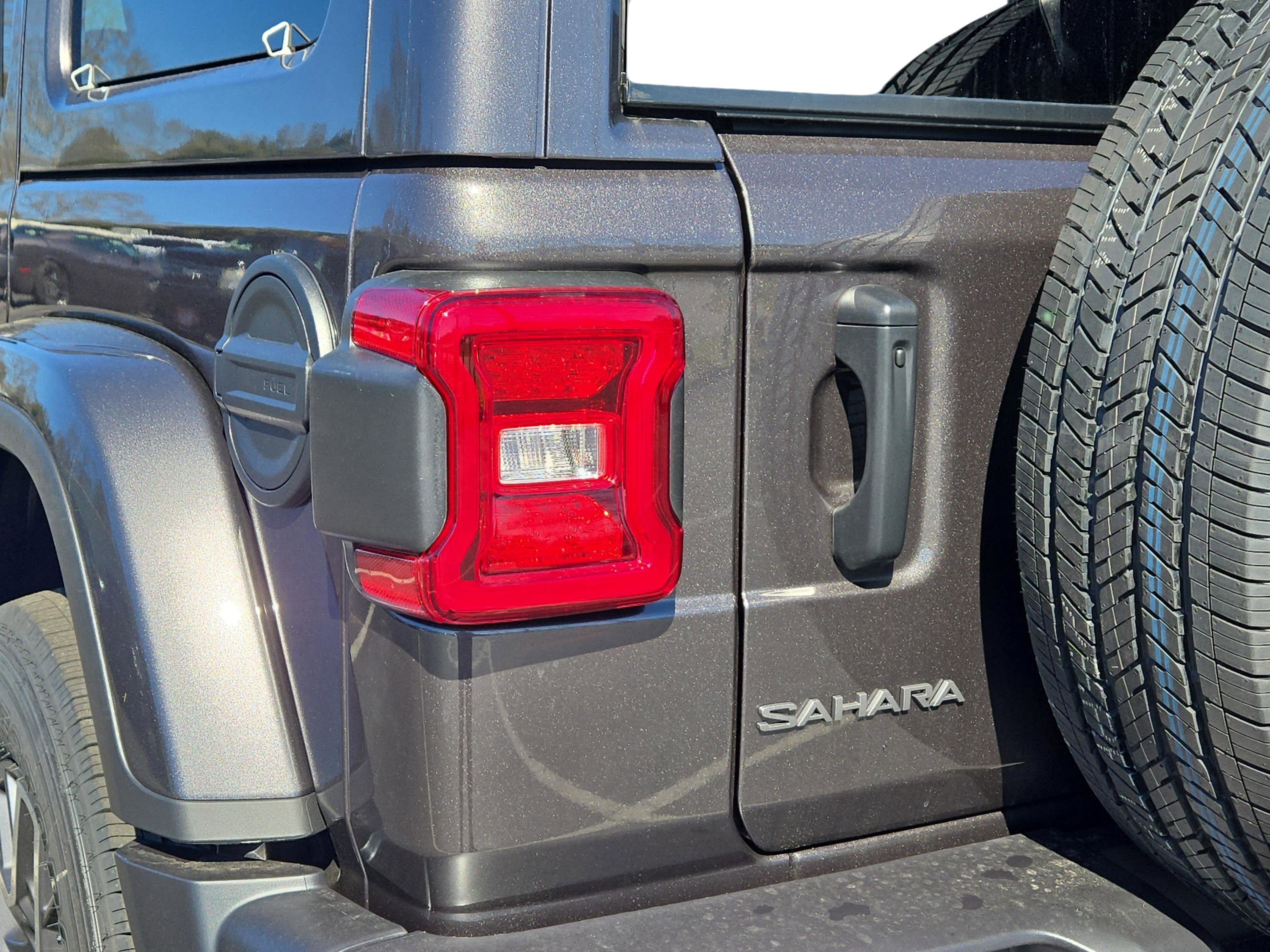 New 2026 Jeep Wrangler Unlimited Sahara AWD/4WD image 9