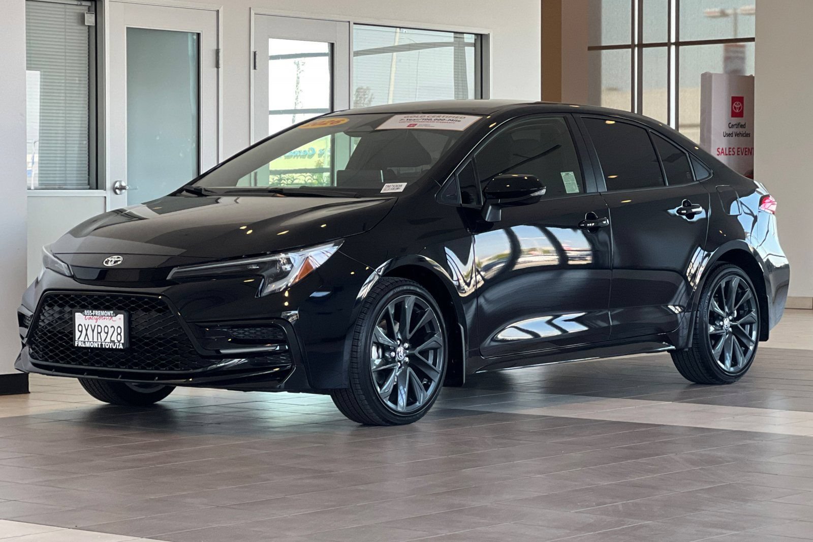 Certified 2026 Toyota Corolla SE w/ SE Premium Package FWD image 8