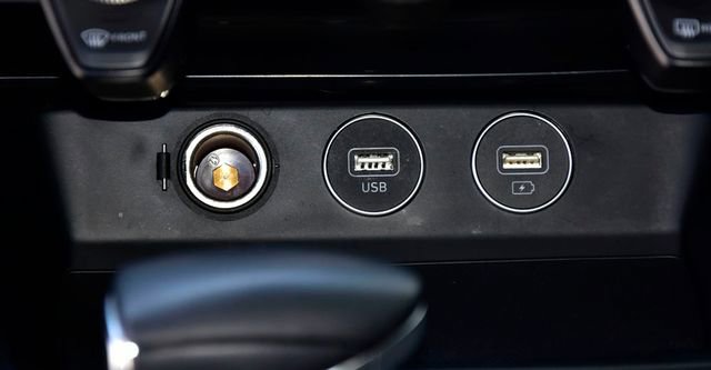 Used 2022 Genesis G70 3.3T RWD image 22