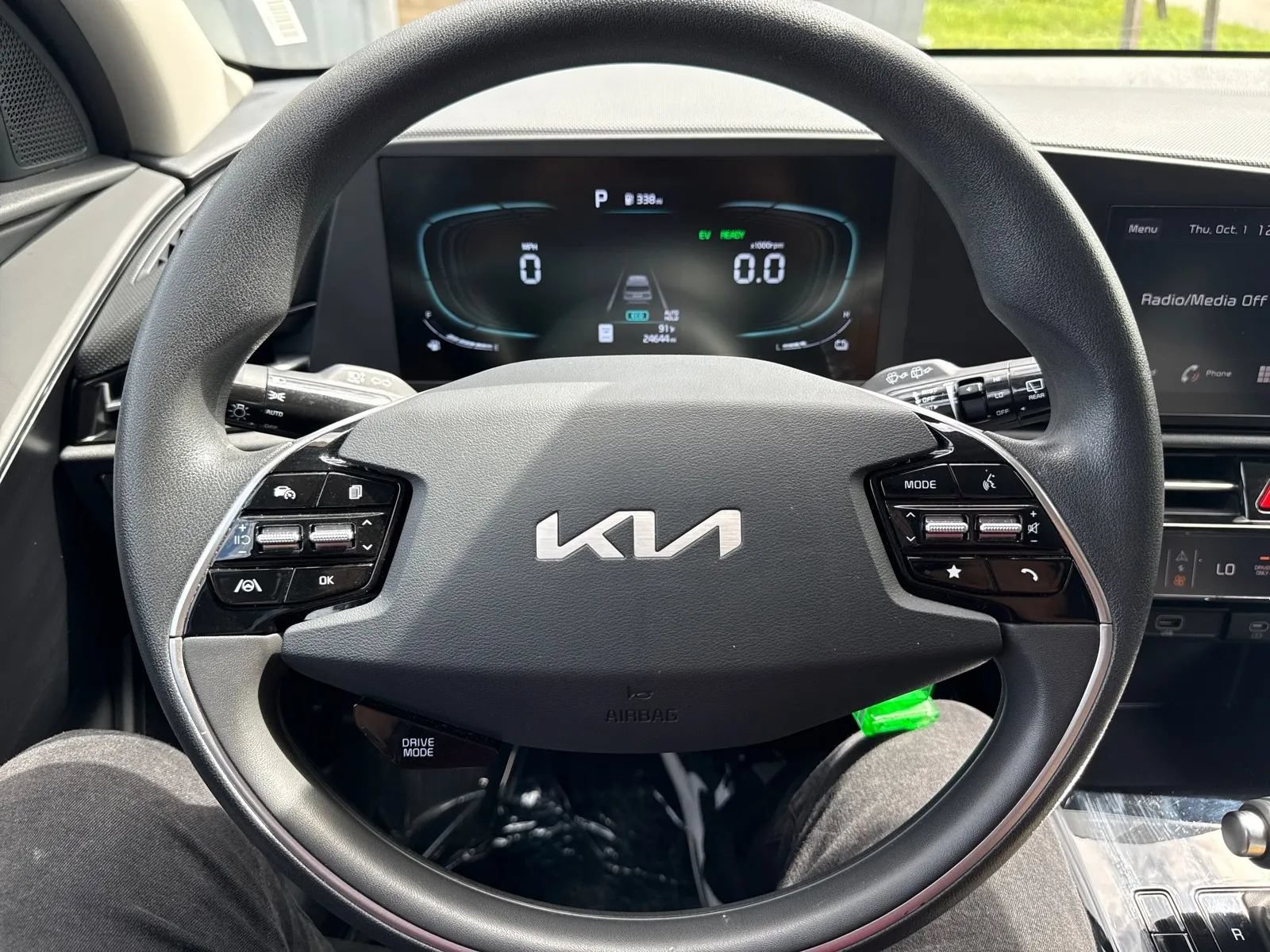 Used 2025 Kia Niro LX FWD image 16