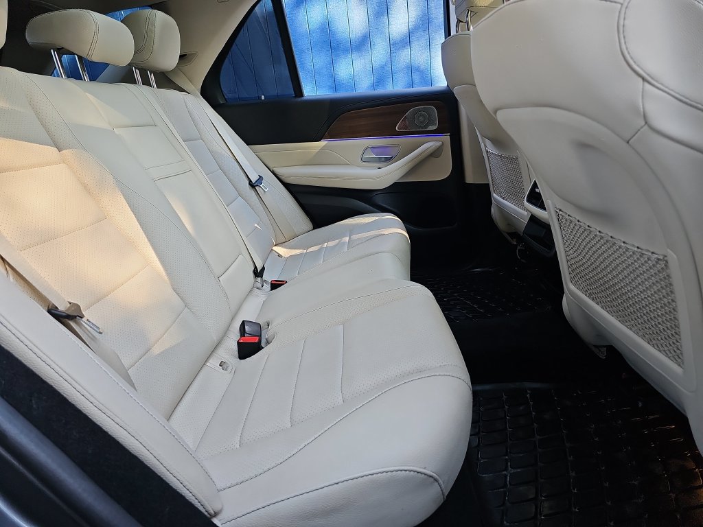 Used 2021 Mercedes-Benz GLE 350 4MATIC image 36