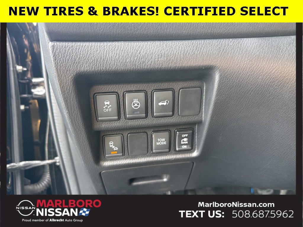 Certified 2018 Nissan Pathfinder SL image 26