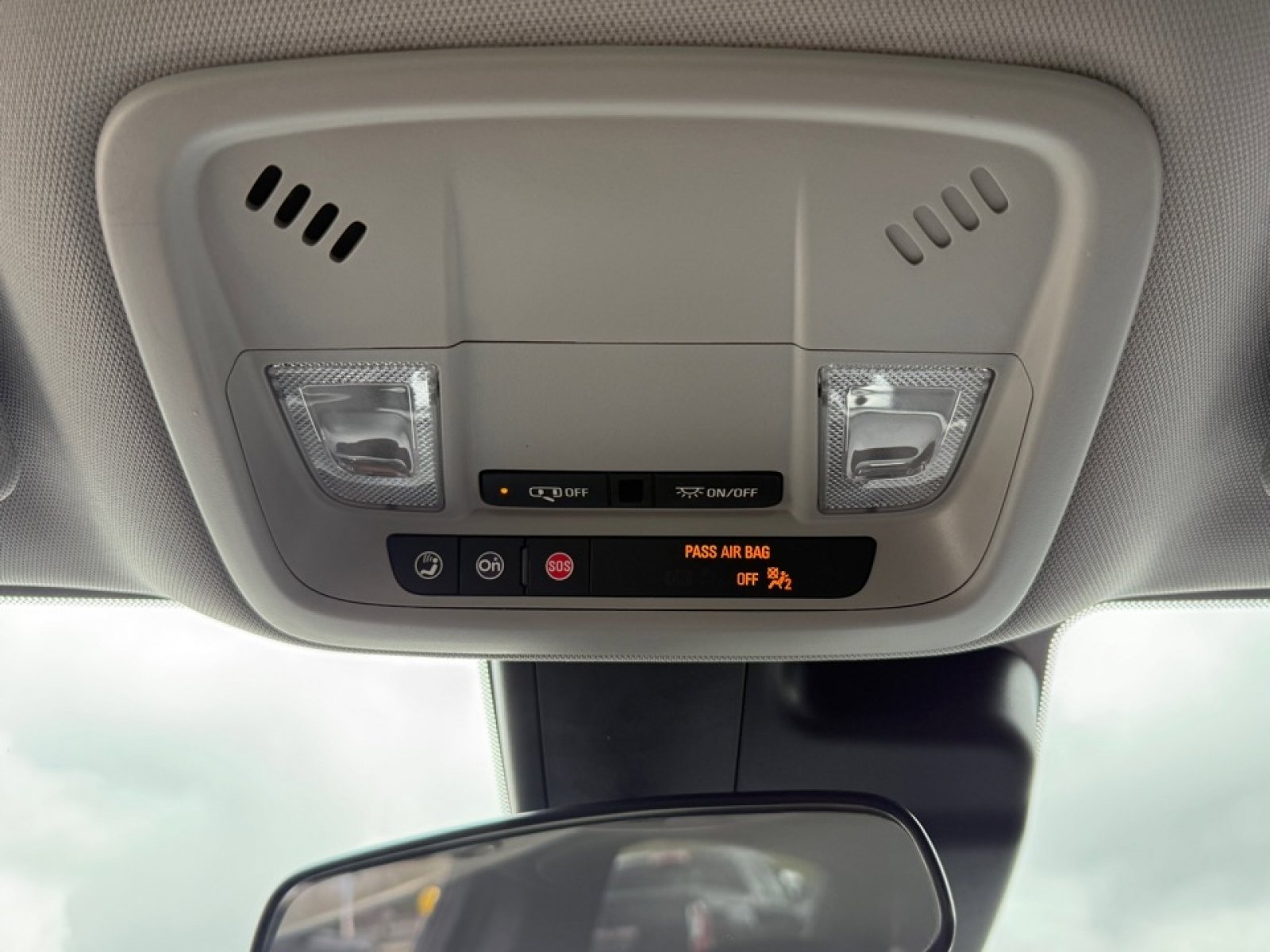 Used 2024 Chevrolet Malibu LT FWD image 31