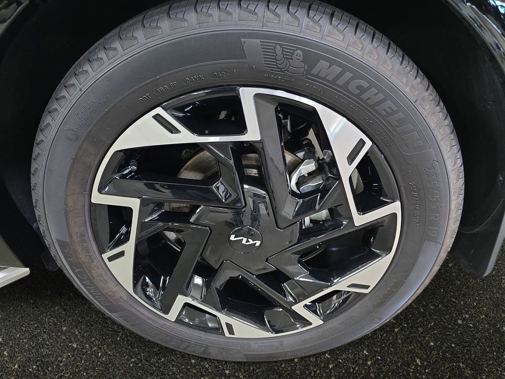 Used 2024 Kia Sportage SX image 32