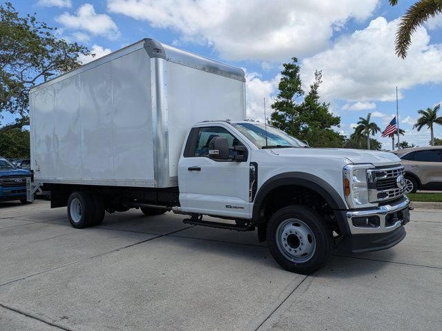 New 2026 Ford F550 2WD Regular Cab Super Duty image 7