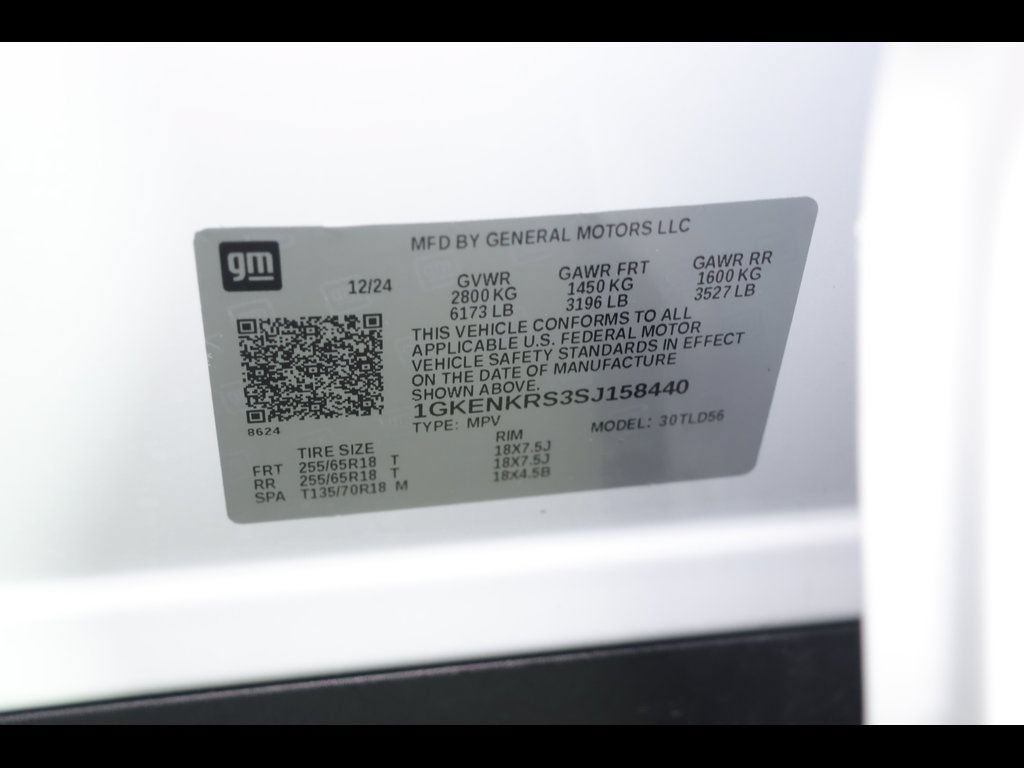 Used 2025 GMC Acadia Elevation FWD image 32