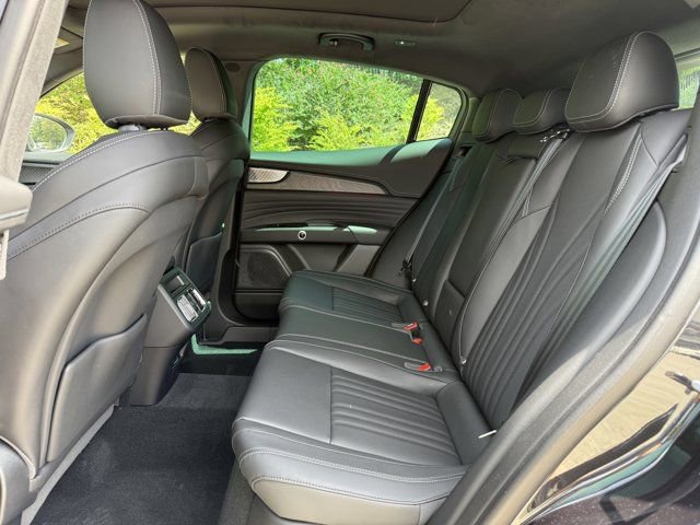 New 2025 Maserati Grecale GT image 30