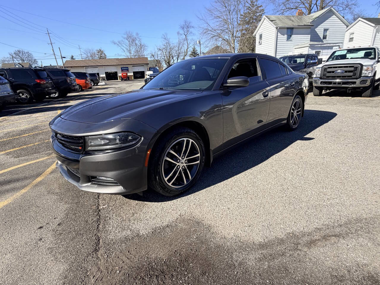 Used 2019 Dodge Charger SXT w/ Cold Weather Package AWD/4WD image 34