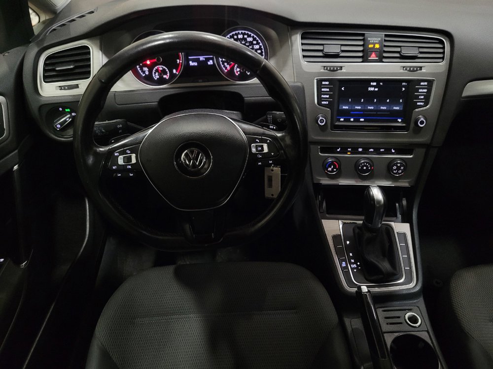 Used 2017 Volkswagen Golf S AWD/4WD image 22