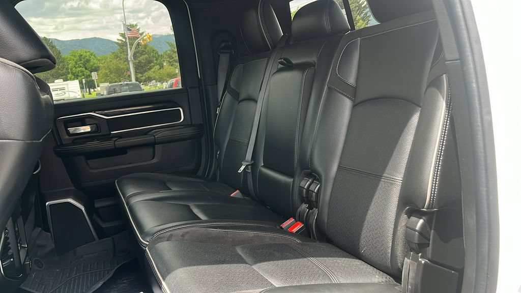Used 2022 RAM 3500 Laramie AWD/4WD image 21