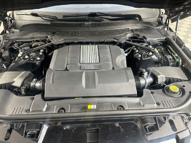 Used 2016 Land Rover Range Rover Sport HSE AWD/4WD image 38