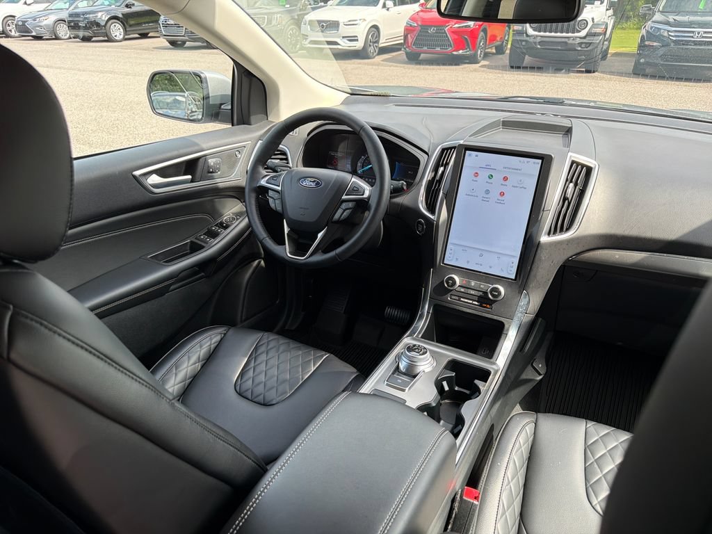 Used 2024 Ford Edge Titanium AWD/4WD image 49