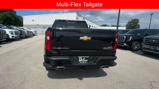Used 2025 Chevrolet Silverado 1500 High Country AWD/4WD image 7