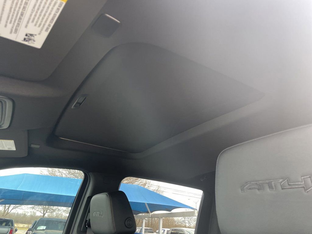 New 2026 GMC Sierra 2500 AT4 w/ AT4 Premium Plus Package image 32