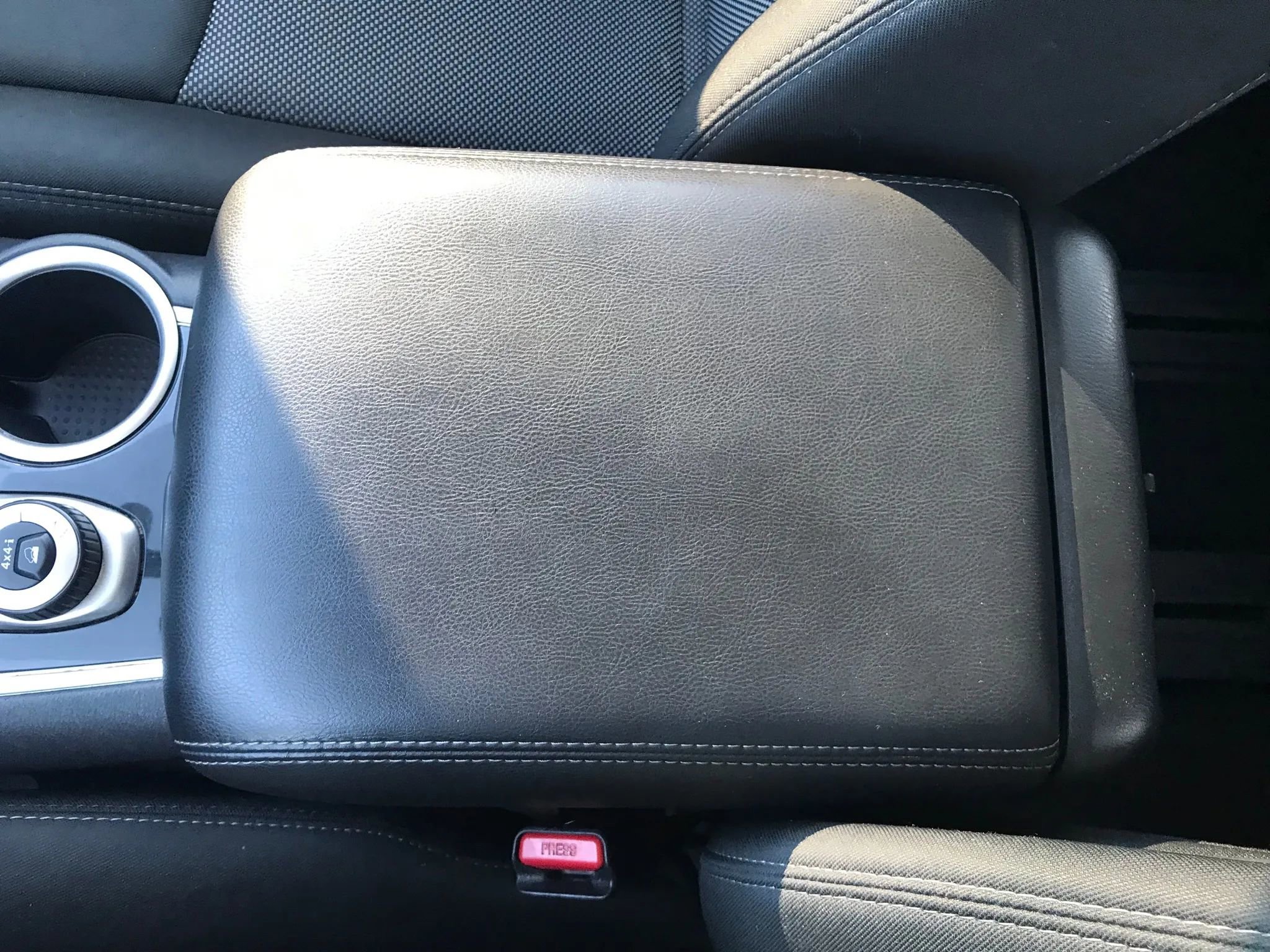 Used 2020 Nissan Pathfinder S image 30